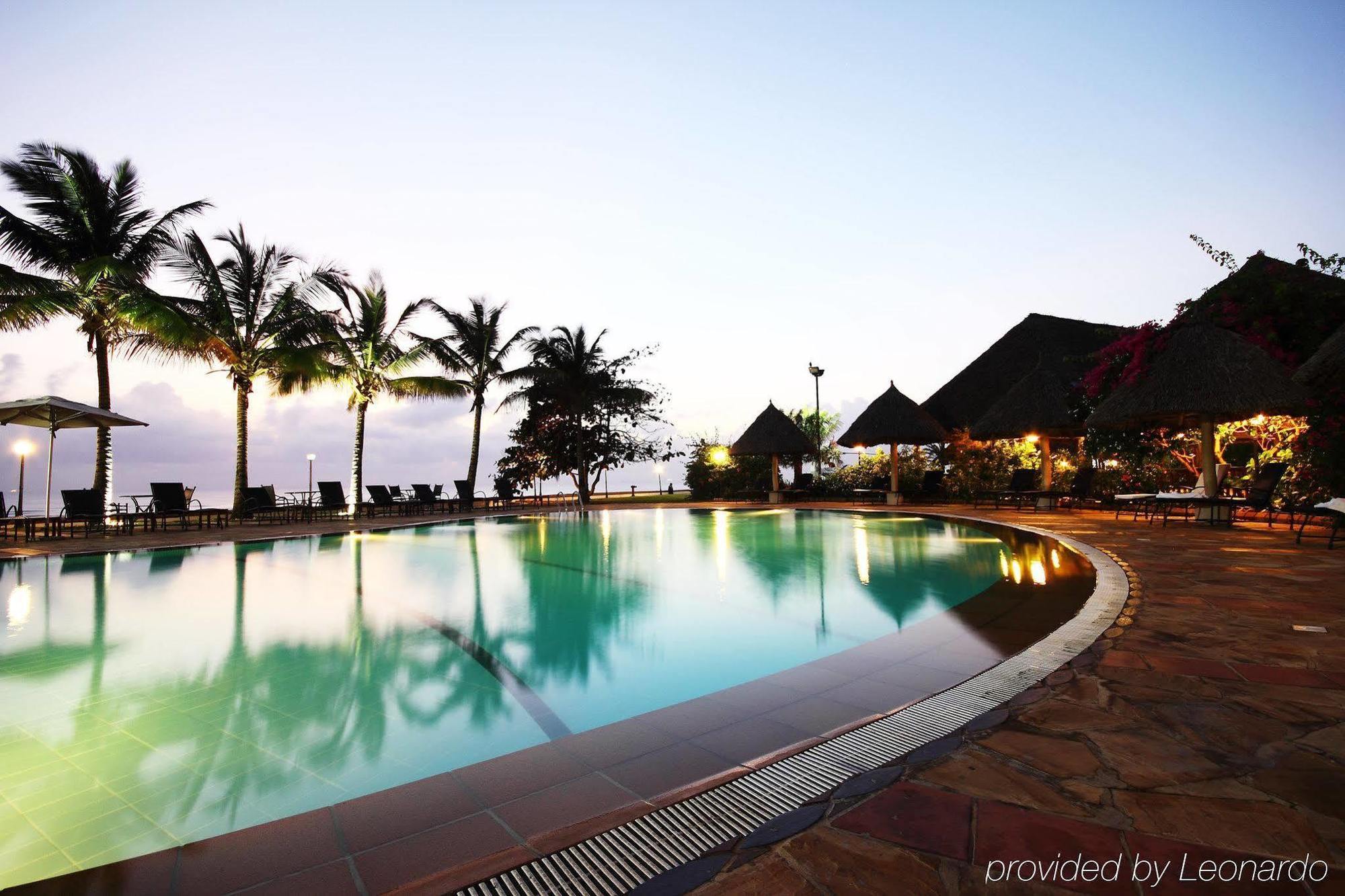 Sea Cliff Hotel Νταρ ες Σαλάμ Εξωτερικό φωτογραφία