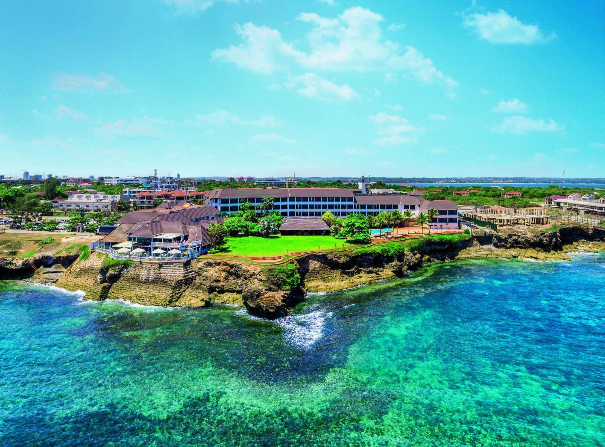 Sea Cliff Hotel Νταρ ες Σαλάμ Εξωτερικό φωτογραφία